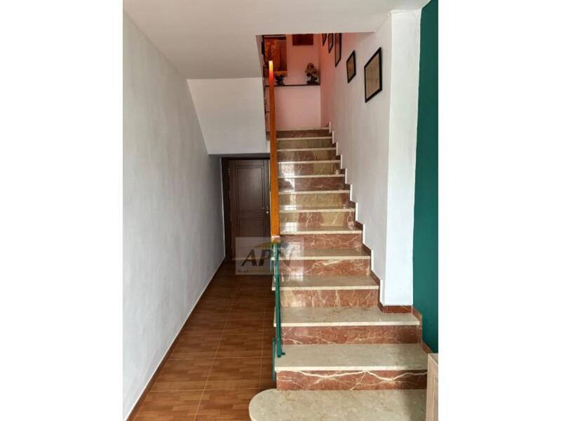 3 bedroom Townhouse for sale