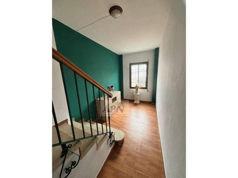 3 bedroom Townhouse for sale