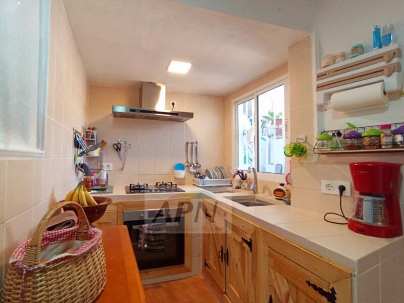 2 bedroom Country House for sale