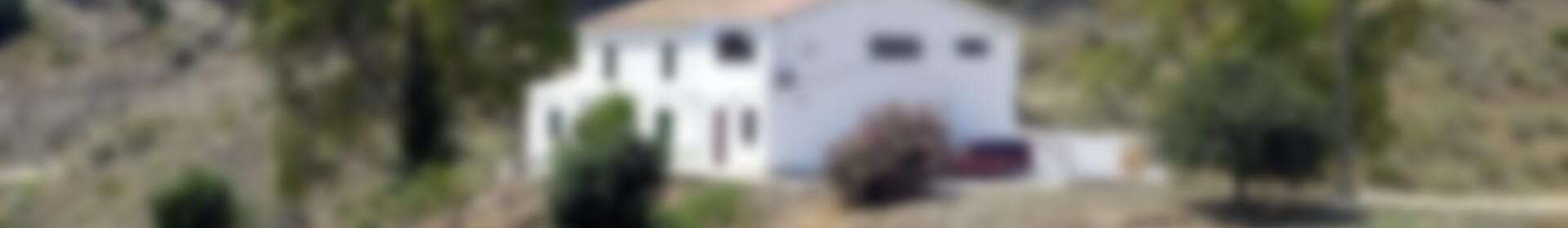 5 bedroom Country House for sale