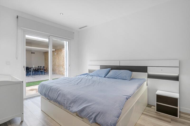 4 Cuarto Villa en venta