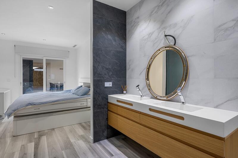 4 Cuarto Villa en venta