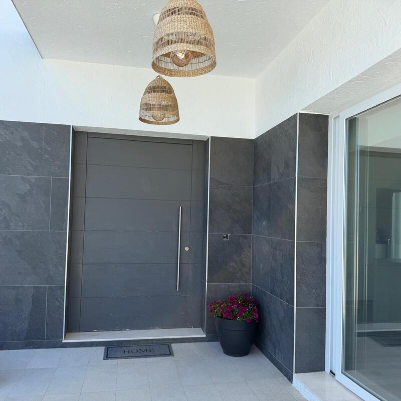 4 Cuarto Villa en venta