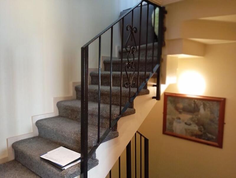 2 bedroom Townhouse for sale