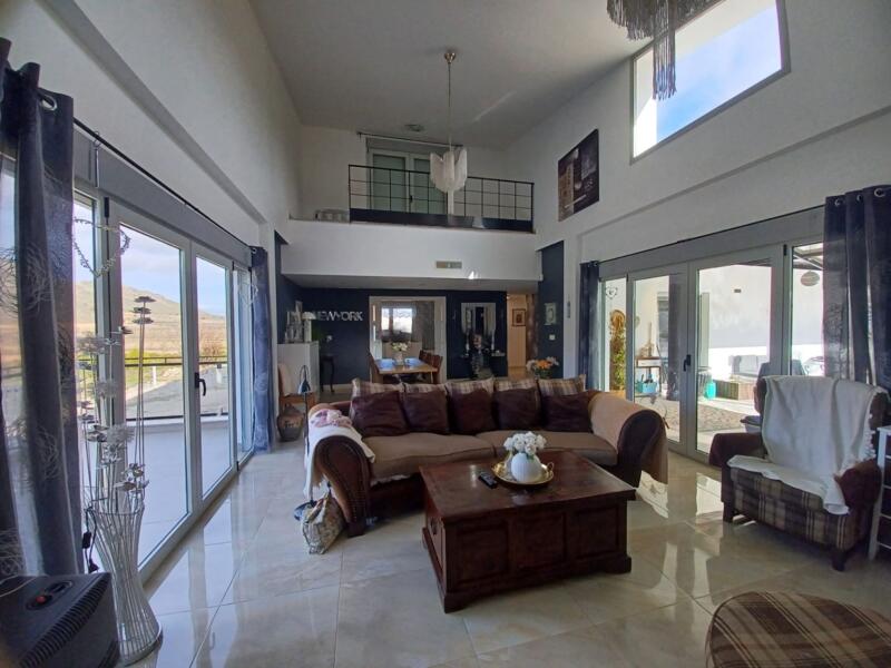 3 bedroom Villa for sale