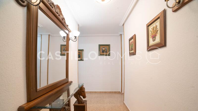 3 спальная комната квартира продается