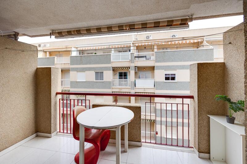 Apartamento en venta en Torrevieja, Alicante