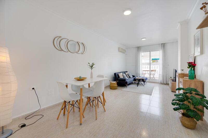 Apartamento en venta en Torrevieja, Alicante