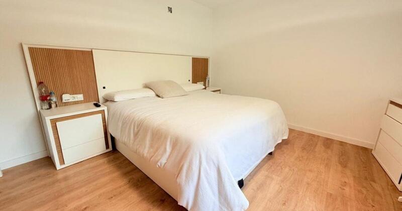 4 Schlafzimmer Villa zu verkaufen 4 Schlafzimmer Villa zu verkaufen