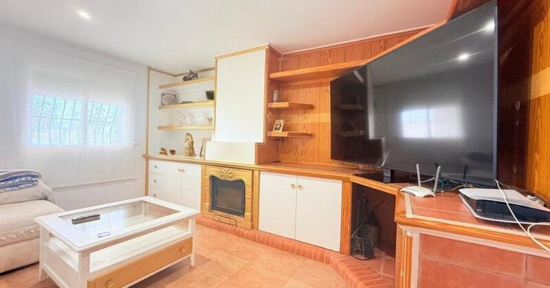 4 Schlafzimmer Villa zu verkaufen 4 Schlafzimmer Villa zu verkaufen