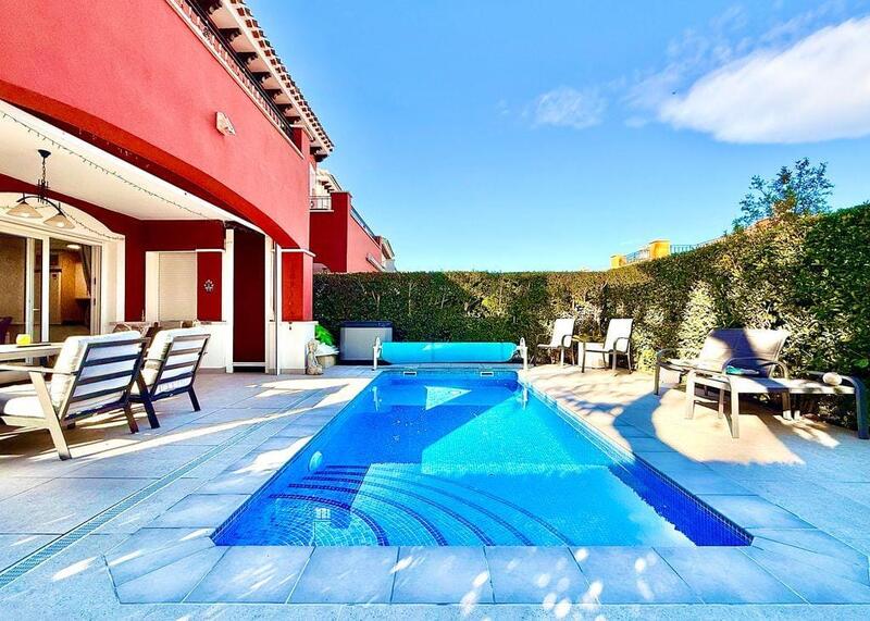 2 soverom Villa til salgs 2 soverom Villa til salgs