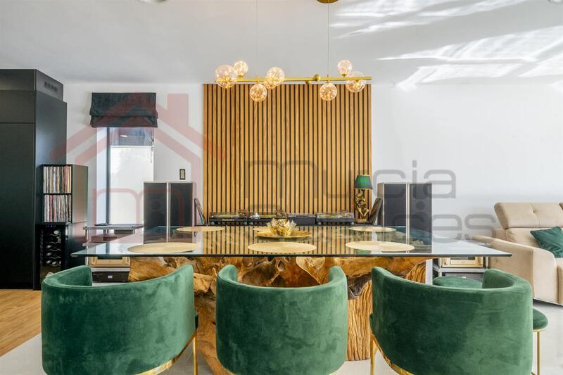 5 soverom Villa til salgs 5 soverom Villa til salgs