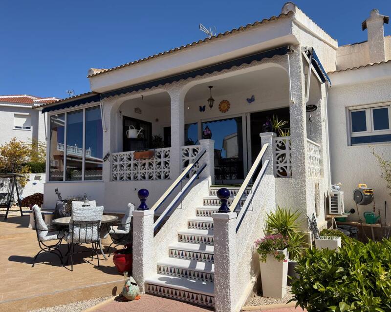 3 bedroom Villa for sale