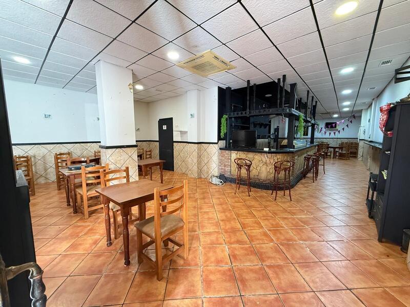 Kommersiella fastigheter till salu Kommersiella fastigheter till salu