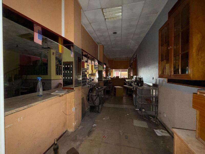 Handelsimmobilie zu verkaufen