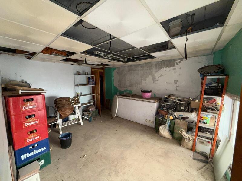 Handelsimmobilie zu verkaufen