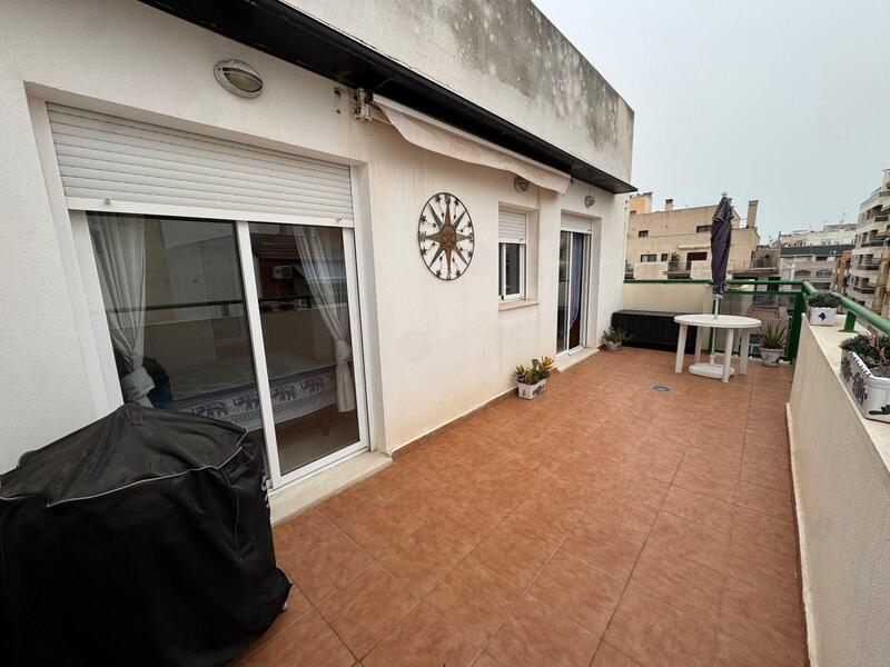 Apartamento en venta en Torrevieja, Alicante