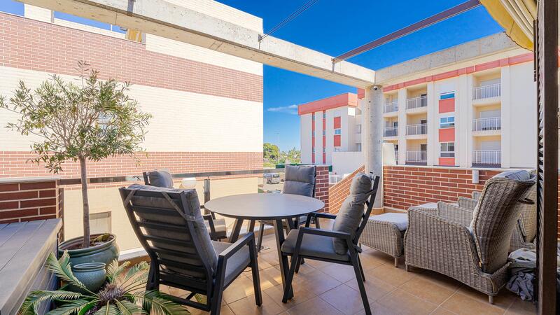 3 bedroom Apartment for sale