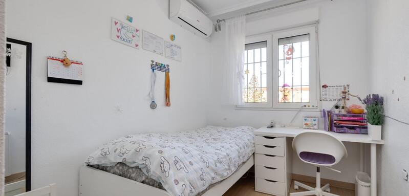 3 bedroom Townhouse for sale