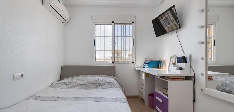 3 bedroom Townhouse for sale