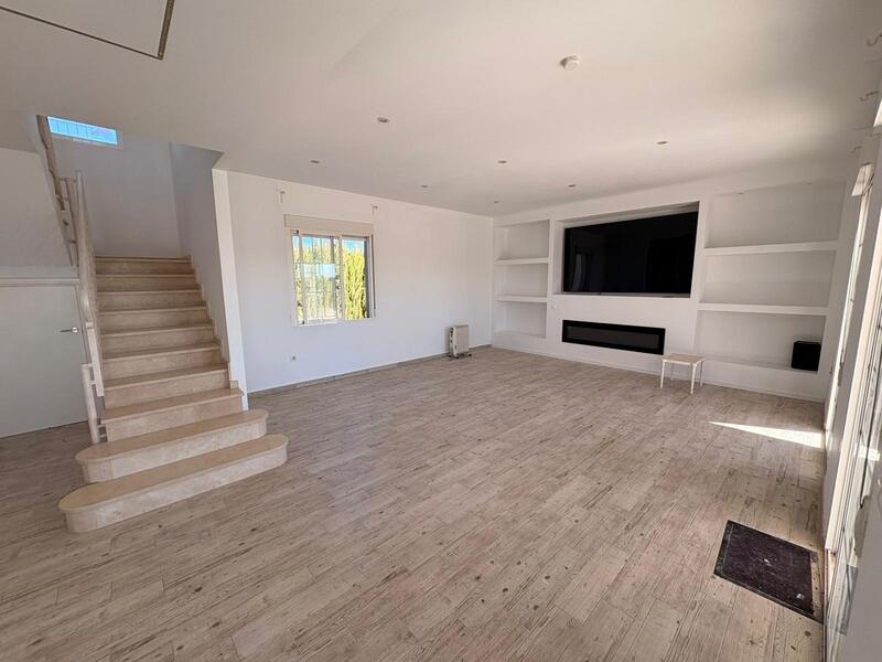 6 sovrum Villa till salu