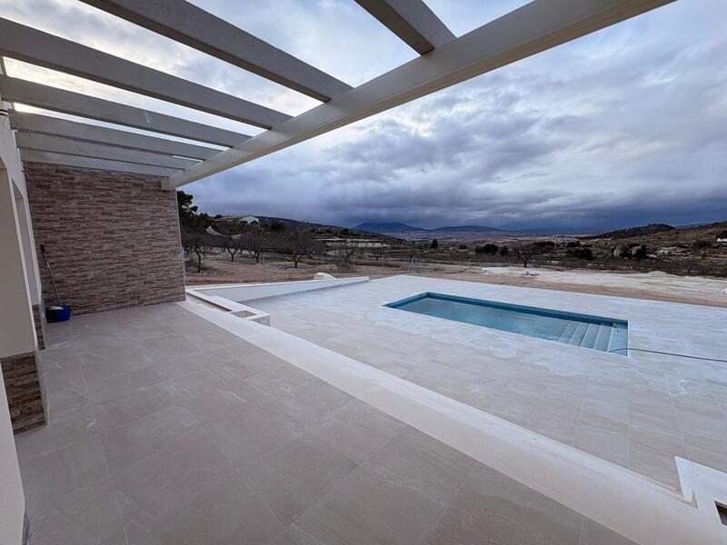 3 Cuarto Villa en venta