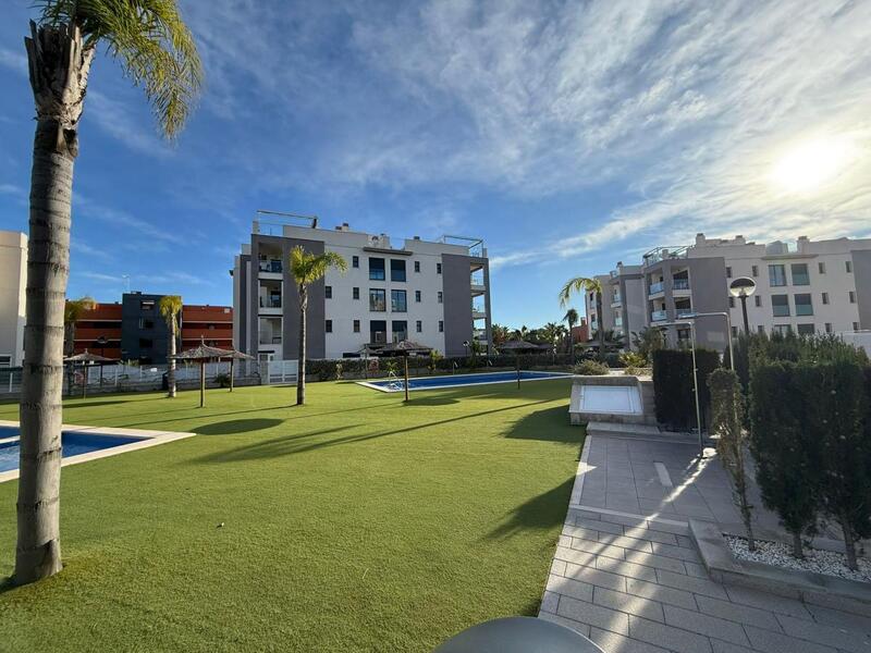 2 bedroom Apartment for sale 2 bedroom Apartment for sale