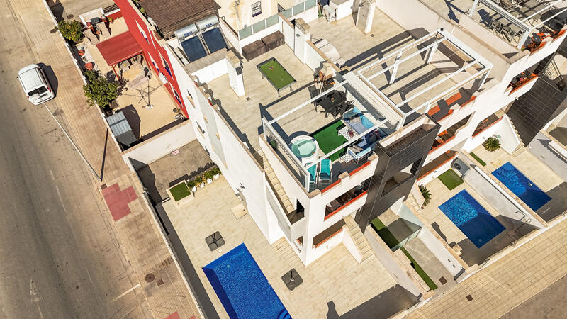 2 Cuarto Villa en venta