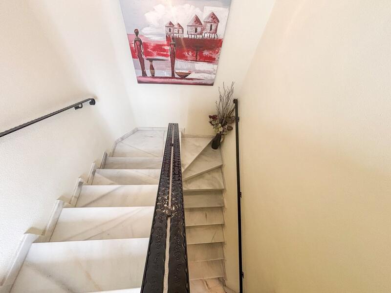 5 bedroom Villa for sale 5 bedroom Villa for sale