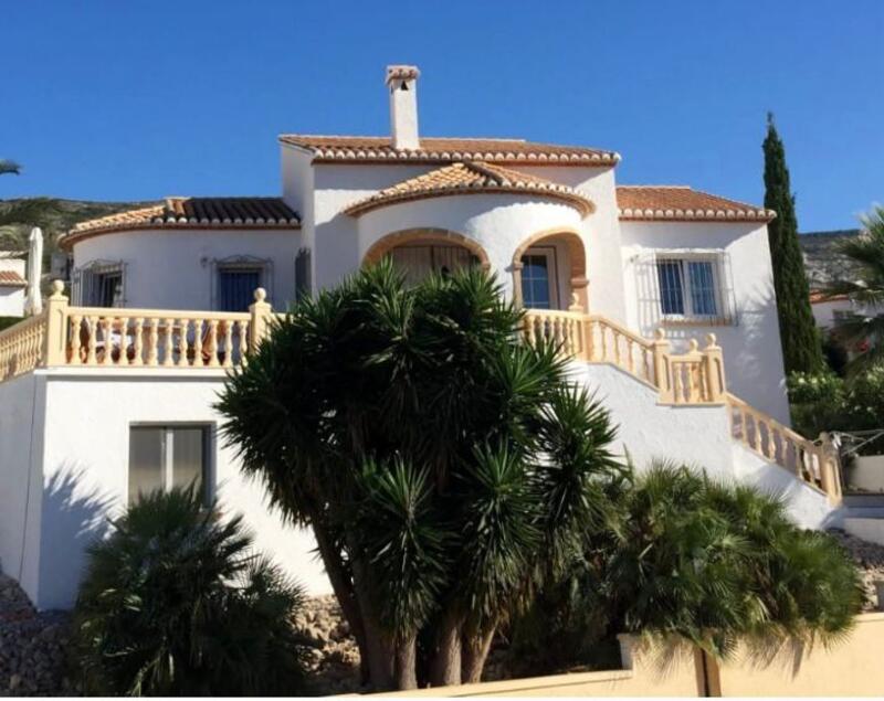 Villa à vendre dans Pedreguer, Alicante