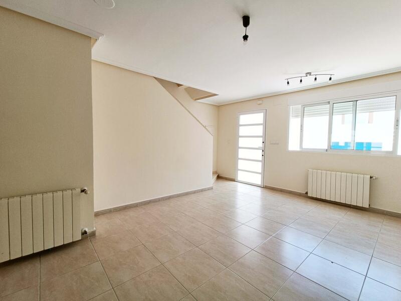 3 Cuarto Dúplex en venta 3 Cuarto Dúplex en venta