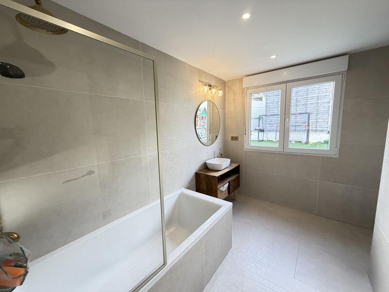 5 Schlafzimmer Villa zu verkaufen