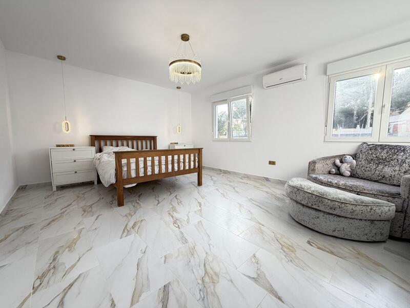 5 Schlafzimmer Villa zu verkaufen