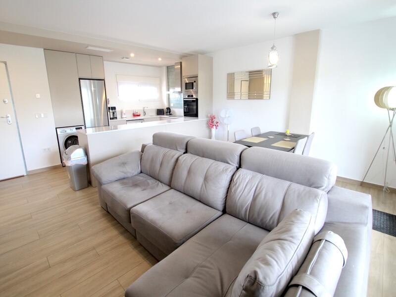 2 bedroom Apartment for sale 2 bedroom Apartment for sale