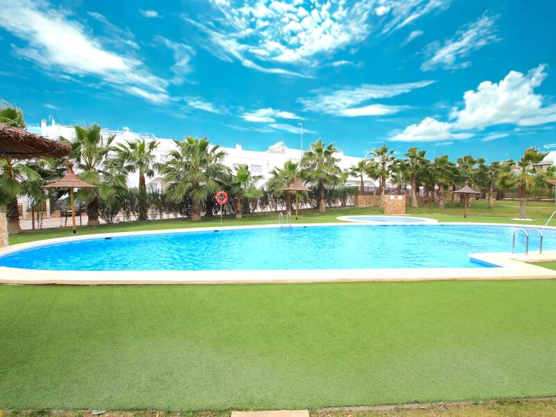 2 bedroom Apartment for sale 2 bedroom Apartment for sale