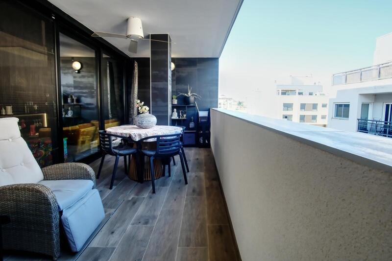 2 bedroom Apartment for sale 2 bedroom Apartment for sale