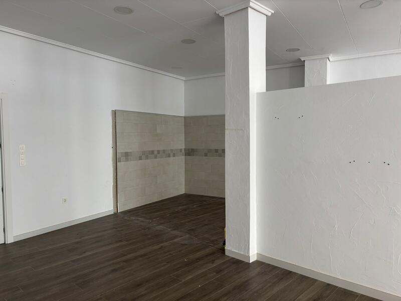 1 bedroom Apartment for Long Term Rent