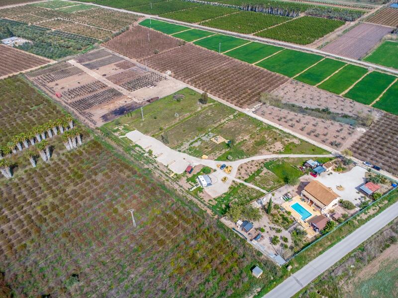 5 bedroom Country House for sale