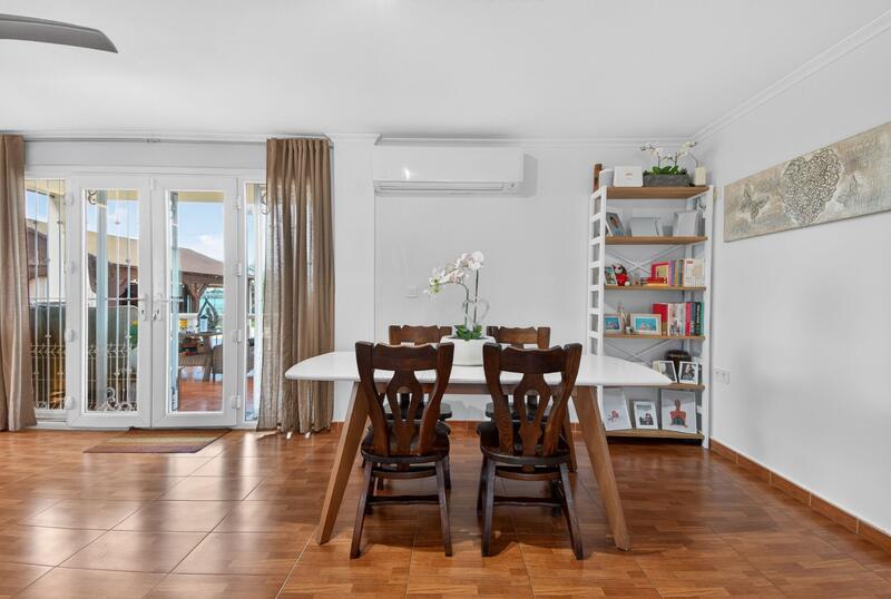 5 bedroom Country House for sale