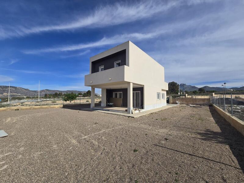 3 bedroom Villa for sale