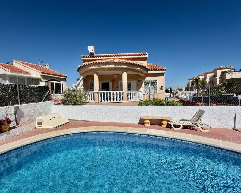 Villa til salg i Ciudad Quesada, Alicante