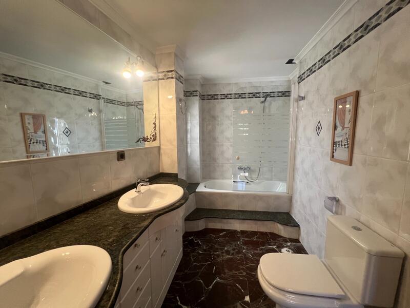 4 soverom Rekkehus til salgs