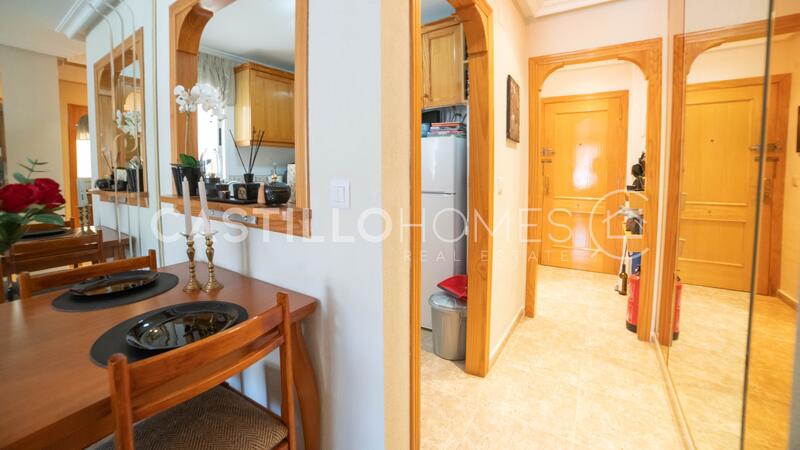 2 bedroom Apartment for sale