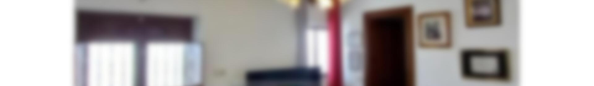 2 спальная комната городская тюрьма продается