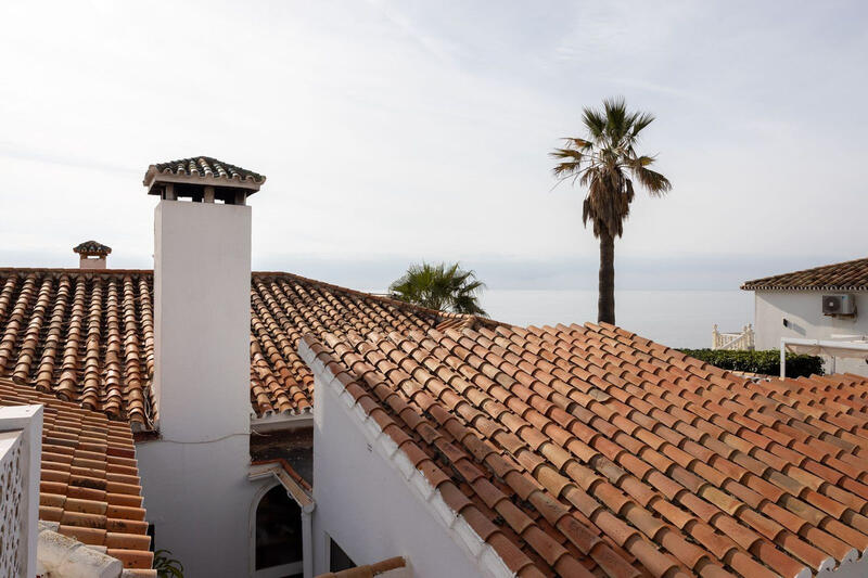 4 Schlafzimmer Villa zu verkaufen 4 Schlafzimmer Villa zu verkaufen