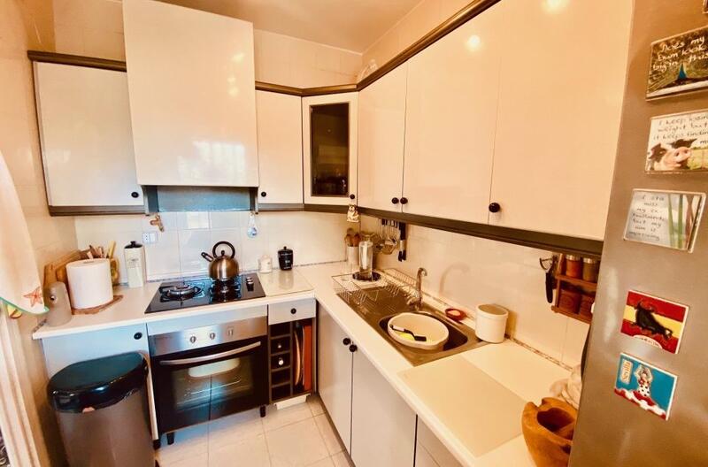 2 Cuarto Villa en venta