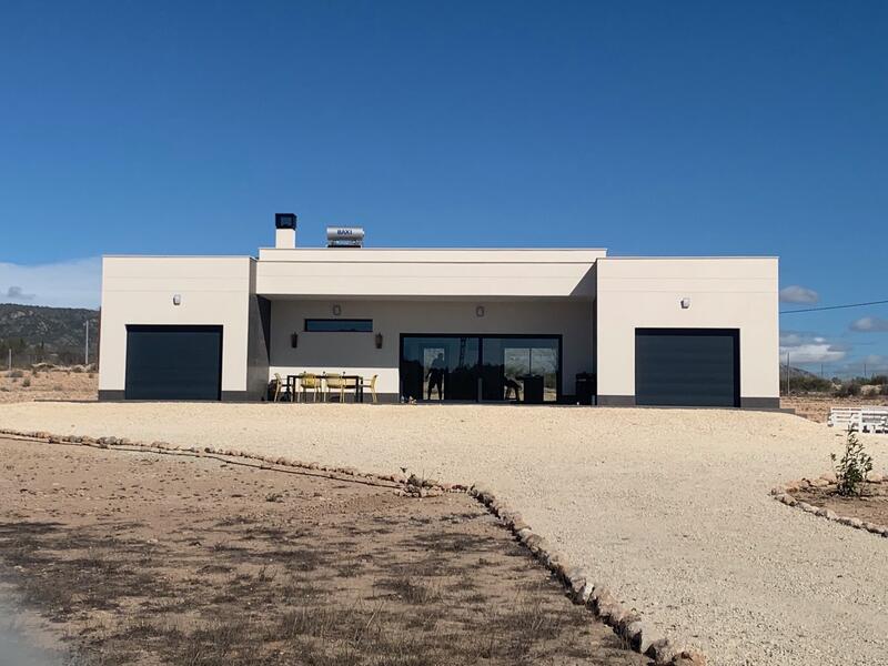 4 Cuarto Villa en venta