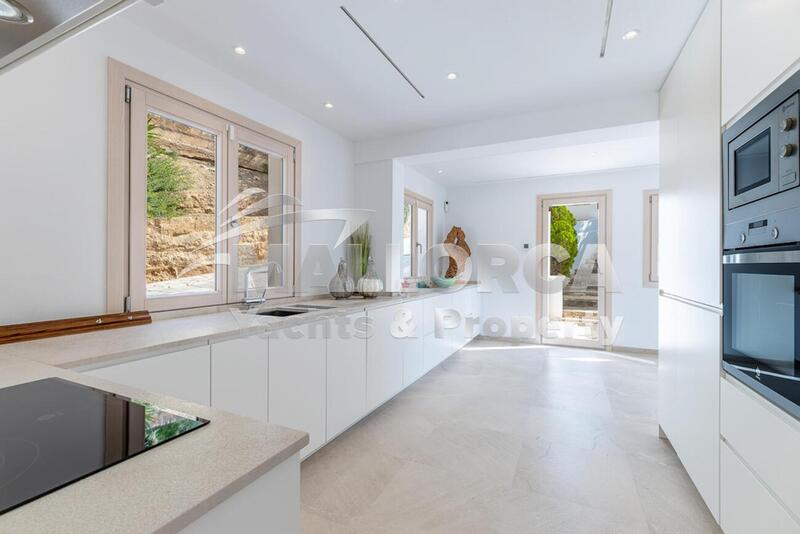 5 bedroom Villa for sale