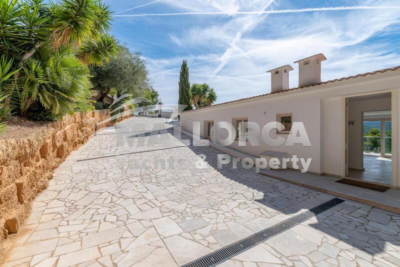 5 bedroom Villa for sale