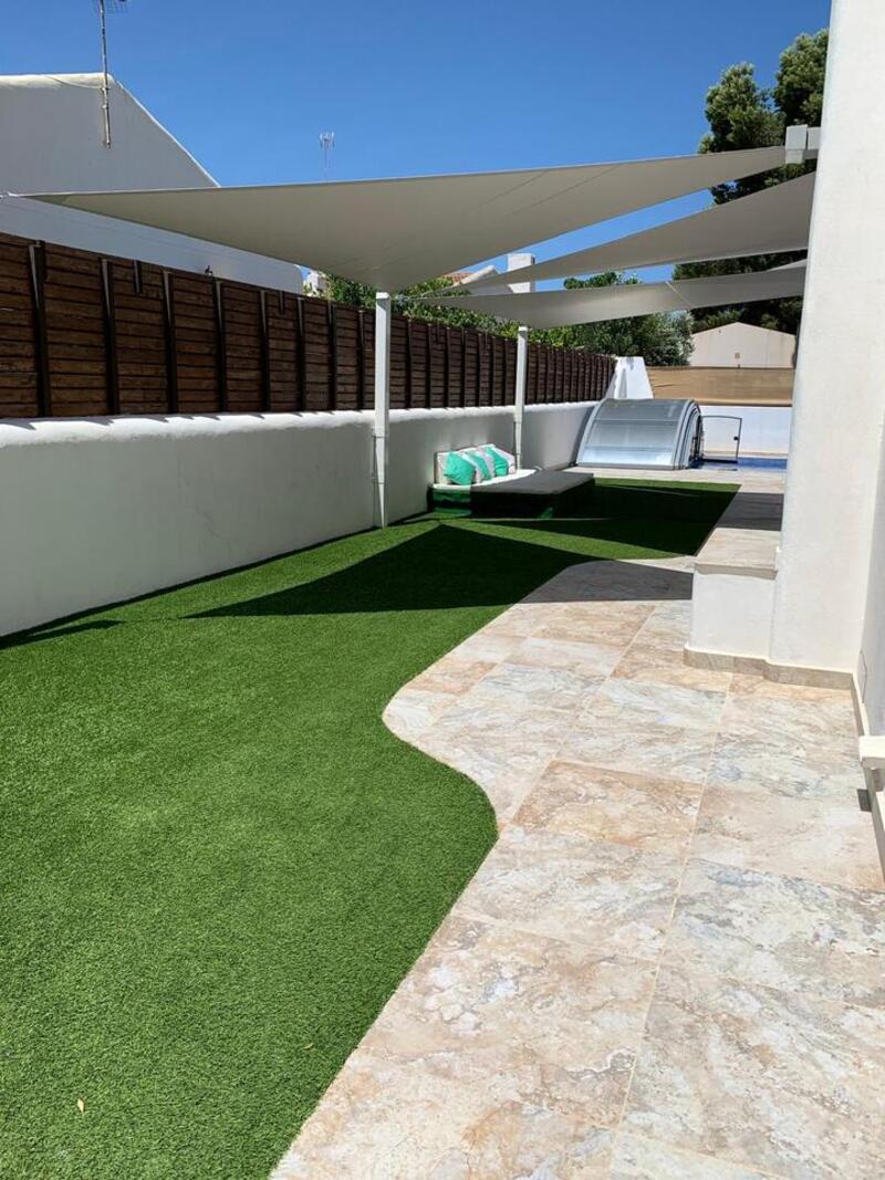 5 bedroom Villa for sale